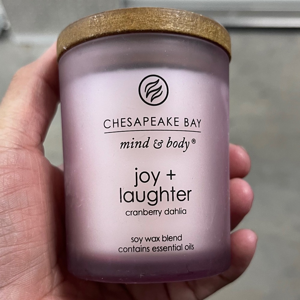 Chesapeake Bay Mind & Body Joy+ Laughter Cranberry Dahlia Candle 3.7oz Soy Blend